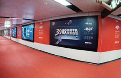 济南地铁通道广告价格与媒体广告价值解析
